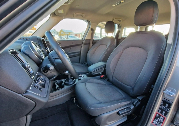 MINI Countryman cena 64900 przebieg: 186200, rok produkcji 2019 z Sosnowiec małe 631